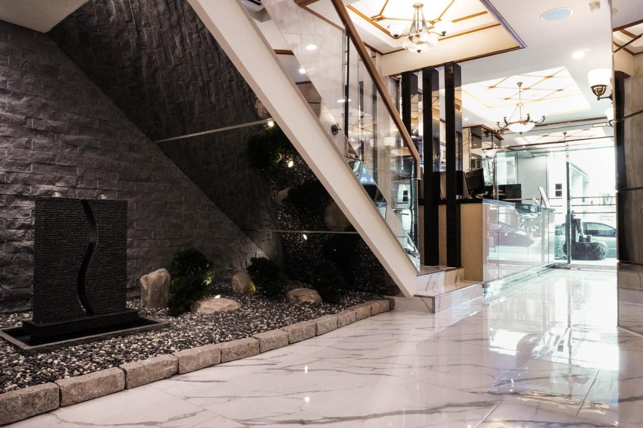 Kao Yuan Hotel - Zhong Zheng Taichung Exterior foto