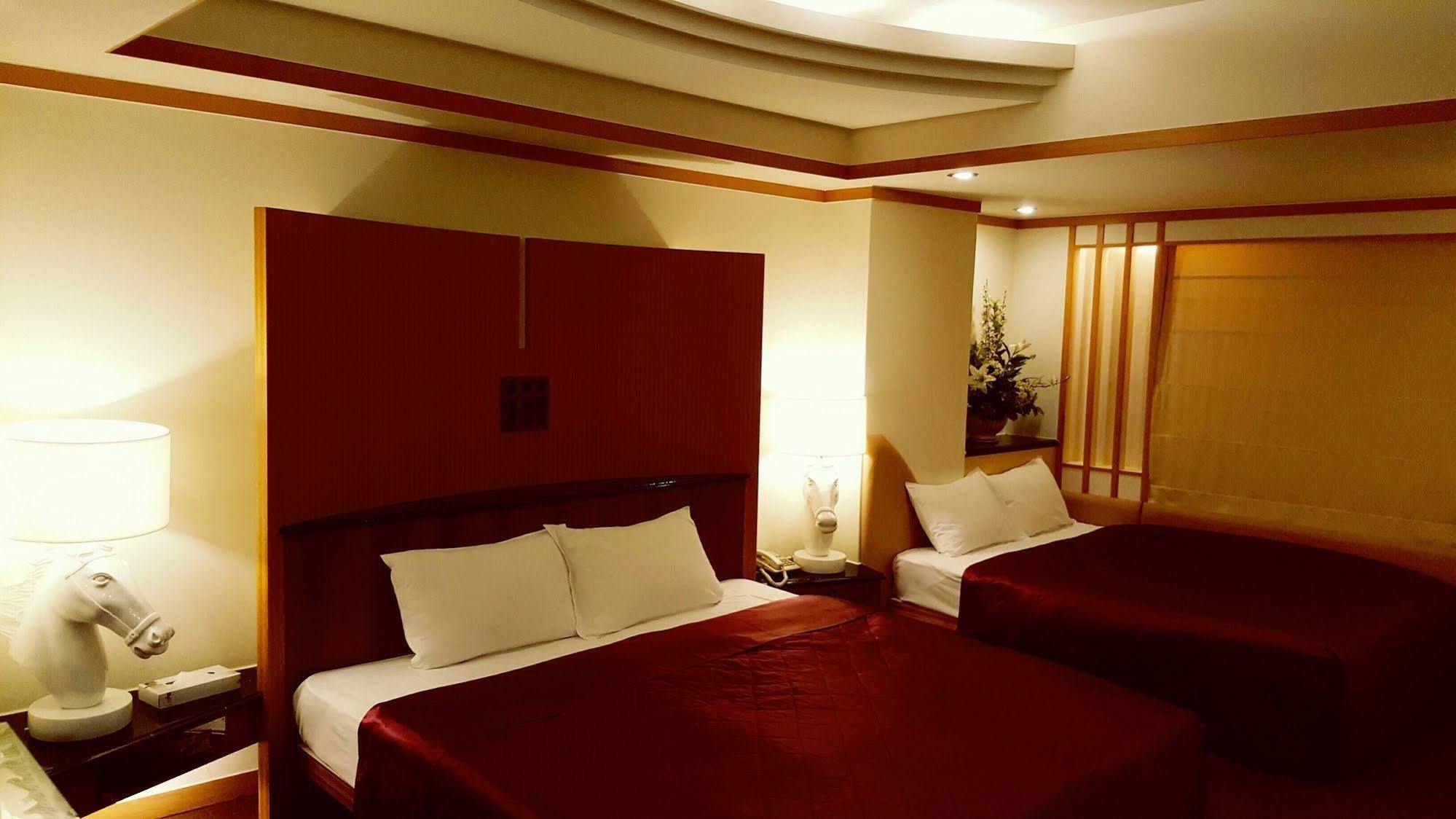 Kao Yuan Hotel - Zhong Zheng Taichung Exterior foto